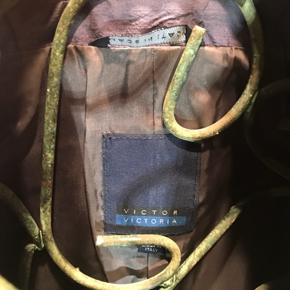 🐘VICTOR VICTORIA 🐘 silk shantung gray jckt!🦏🦏 - Picture 3 of 4